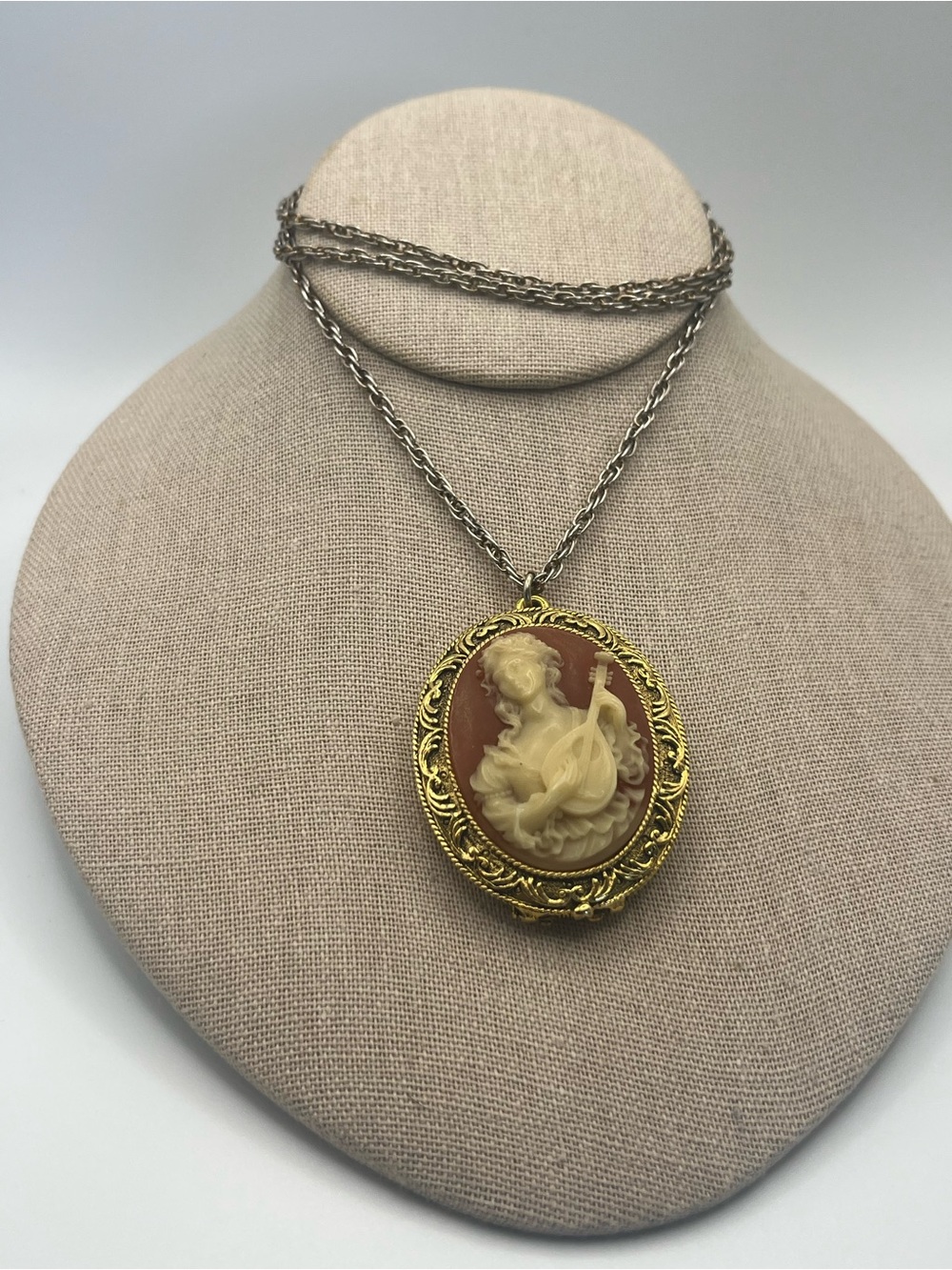 Vintage Corday Acrylic Cameo Locket on Long Chain